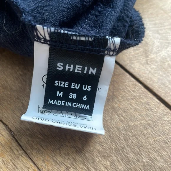 Shein set - Picture 4 of 4